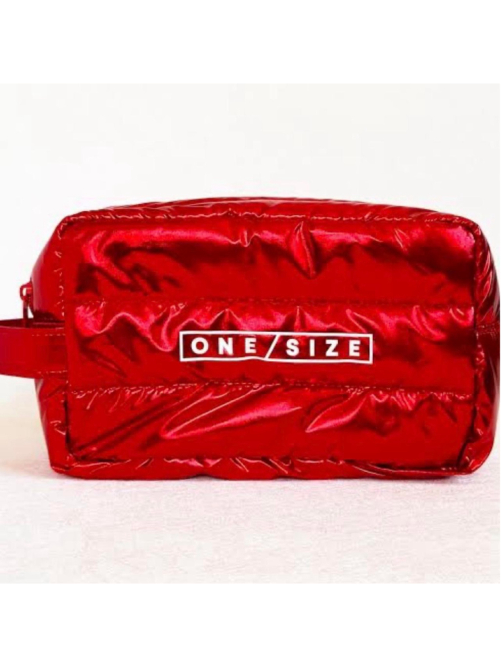 NEW one/size cosmetics red puffer metallic makeup bag Perfect for travel